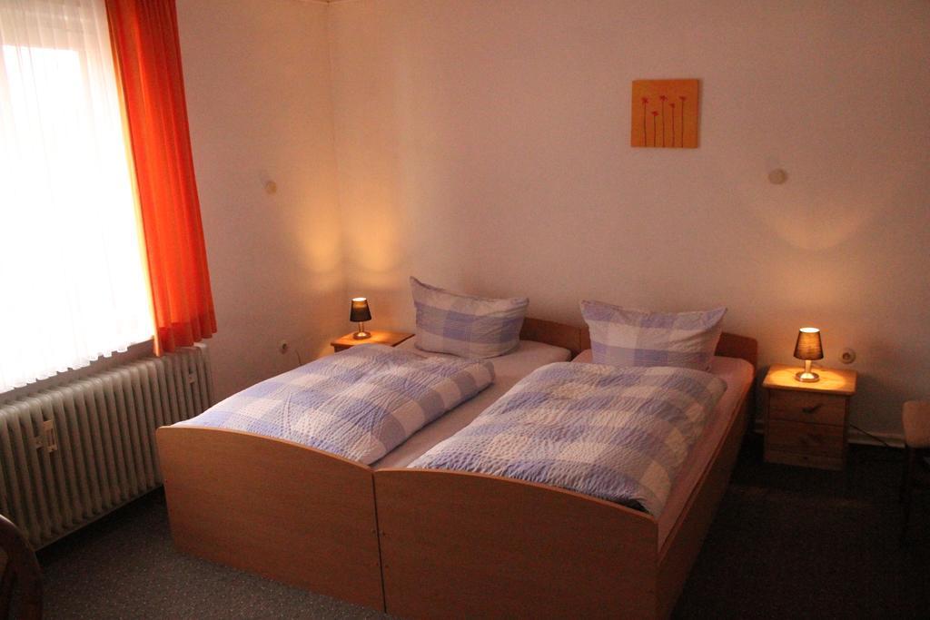 Pension Rad - Haus เพเทอร์สฮาเกน ภายนอก รูปภาพ